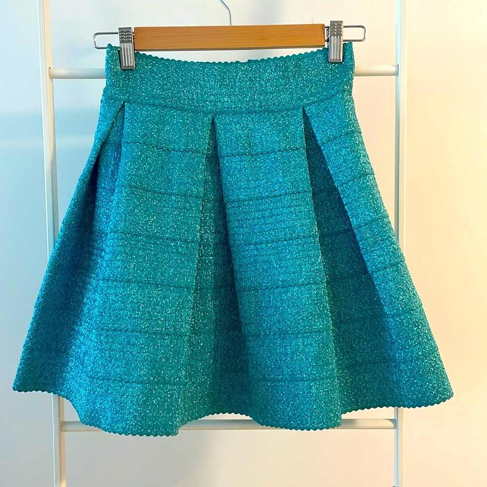 Metallic woven party skirt!